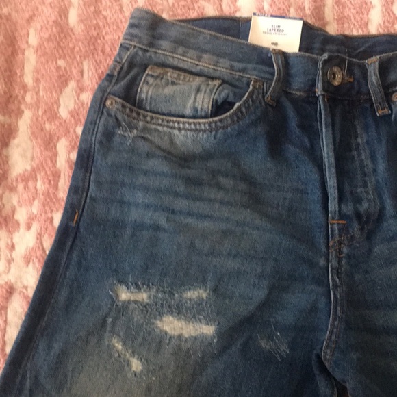 H&M men’s ripped jeans - Picture 2 of 6